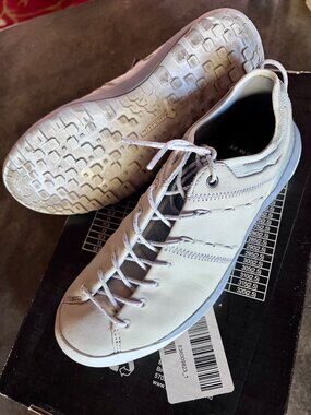 Mammut Hueco Low LTH Approach Shoe - Women's Size 7 Light Lavender